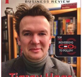 Top 10 Pioneering CEOs to Follow